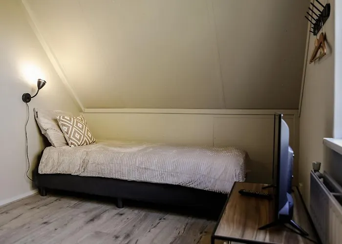 Sfeervol Met Sauna Omgeving Breda - Vp100 * Hoeven